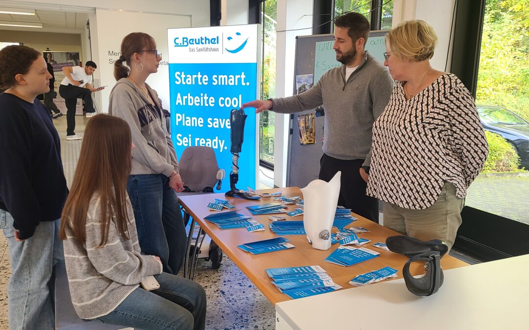 Erste Ausbildungs- und Praktikumsbörse am Berufskolleg Kohlstraße